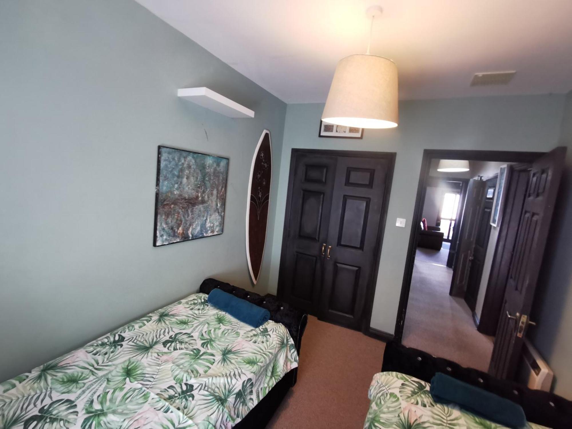 Palm Cove Bundoran Luxurious Sea View Balcony Free Wifi Netflix Sleeps 5 Exterior foto